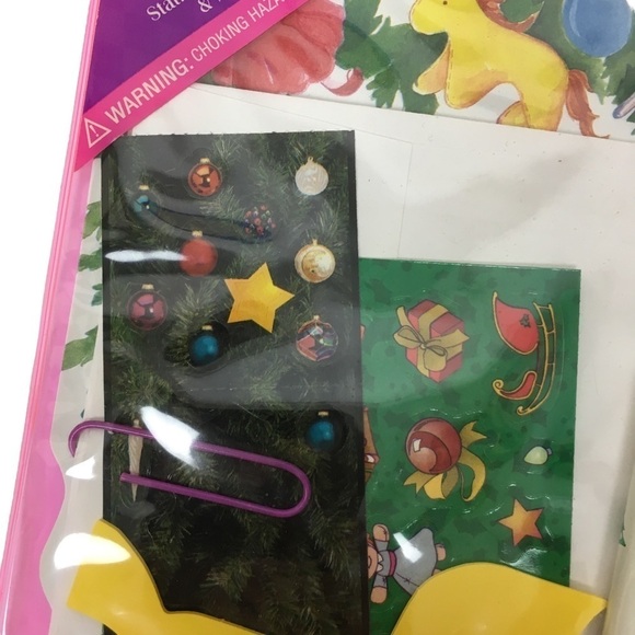 COLORBOK Kids Christmas Stationery Stuff Set Paper Envelopes Stickers Pencil - Picture 3 of 5